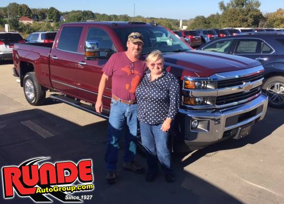  Cedar Rapids Iowa Chevy Silverado HD Dealer